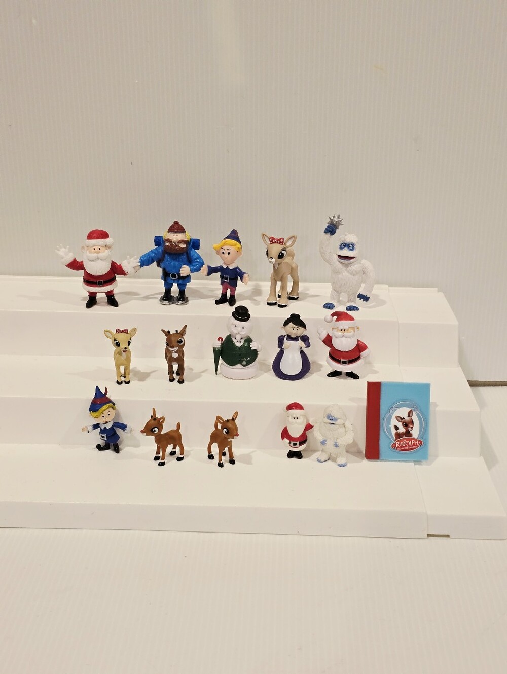 Rudolph the Red Nosed Reindeer Figure Set